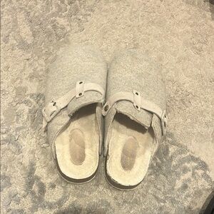 American Eagle Outfitters Gray Mules with Contoured Footbed